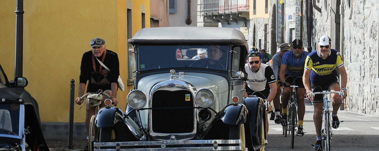 Lago d'Iseo - pedalata con biciclette storiche e vintage